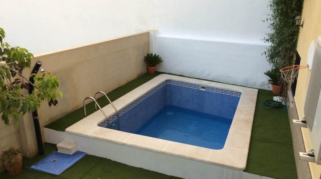 Piscina en vilamarxant